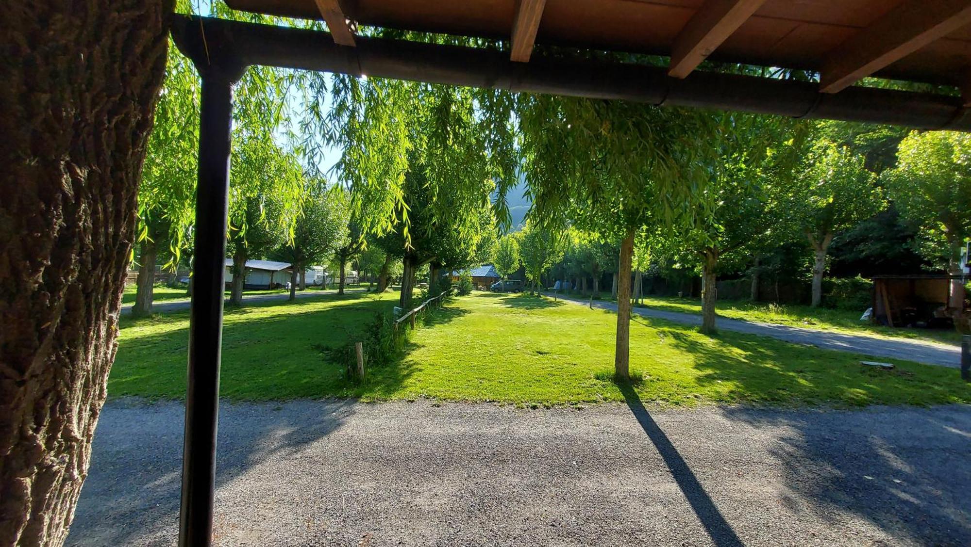 Camping Llavorsí Eksteriør bilde